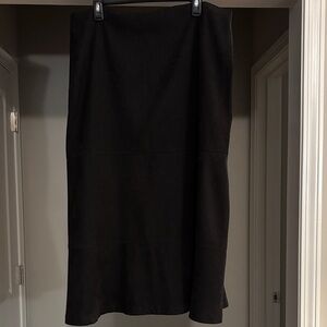 Dressbarn Classic Black Midi Skirt